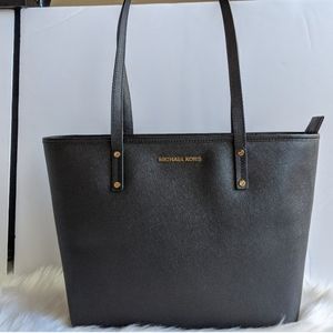 Michael Kors Jet Set Travel Md Tz Tote